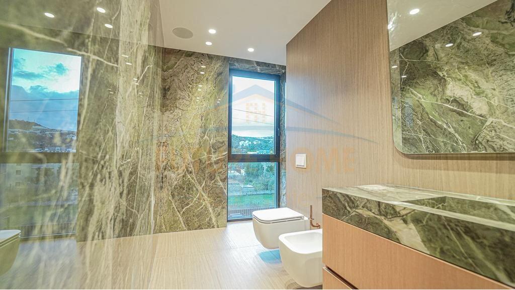 Qera , Vilë , Luminor Rezidence , TEG