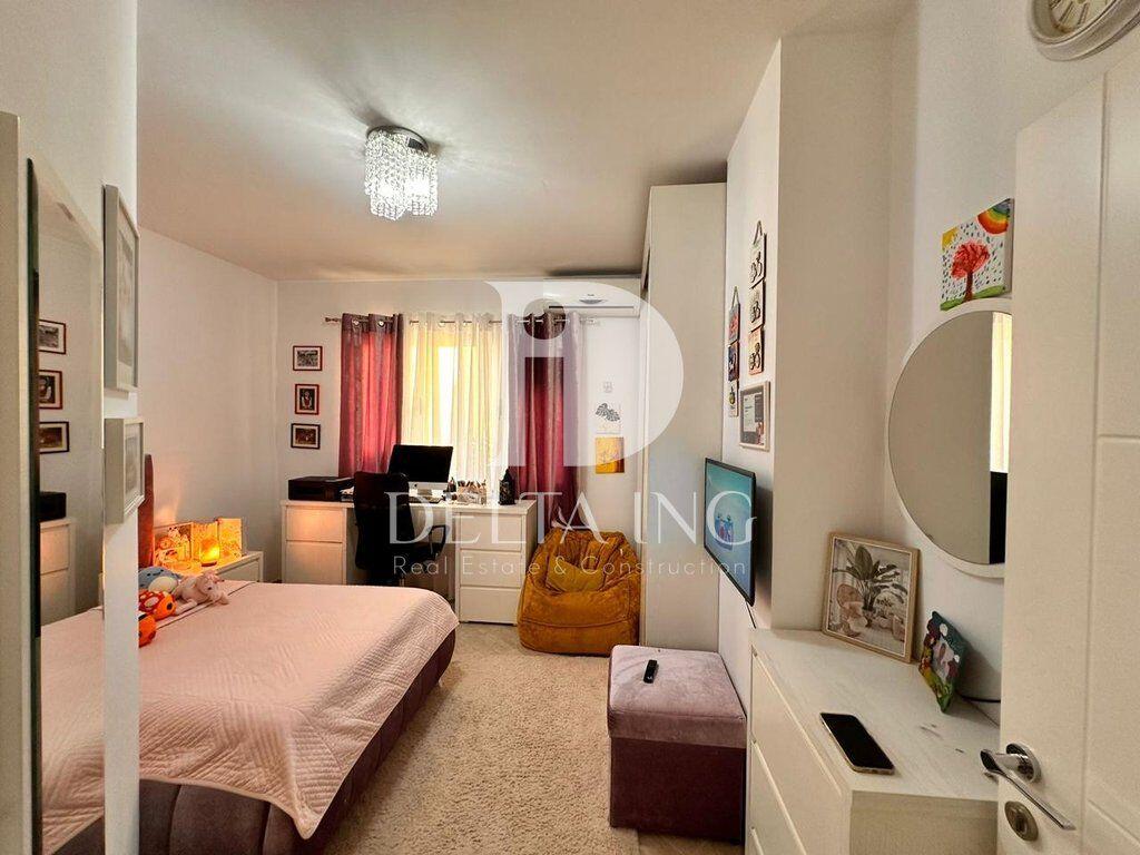 Shitet apartament 2+1 ne Selite