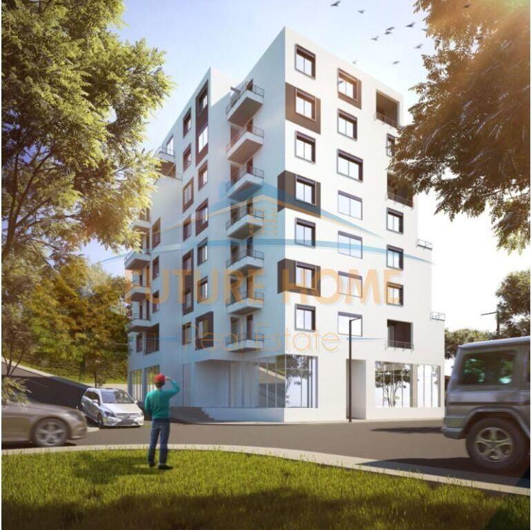 Shitet, Dupleks 3+1+2, Godina Corner, Liqeni i Thate