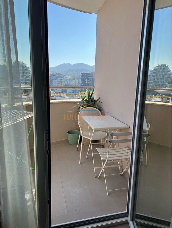 Rent, 1+1 Apartment at the Paris Commune!