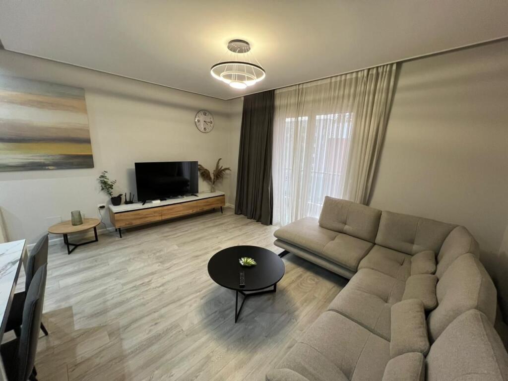 APARTMENT 2+1 FOR RENT AT GREEN CITY! New Ring, Astir