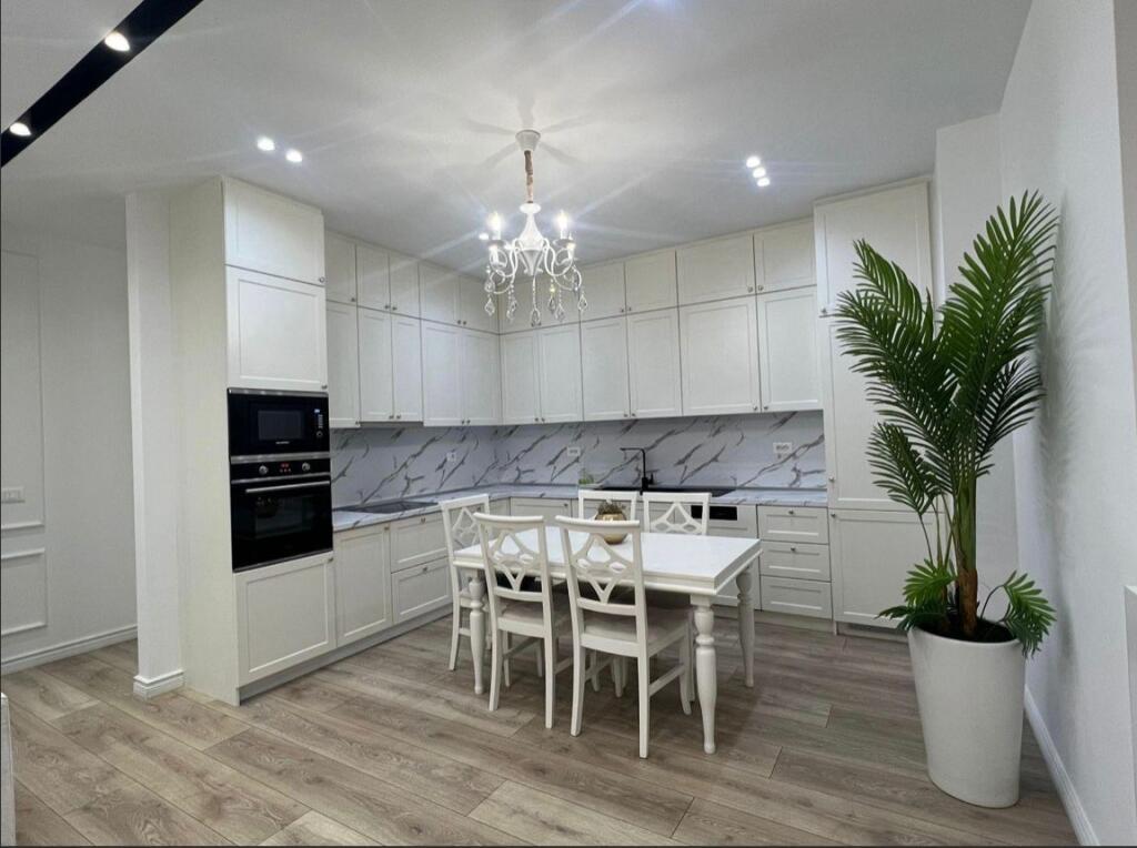 Apartment 2+1 for rent with parking space, Air Albania Stadium