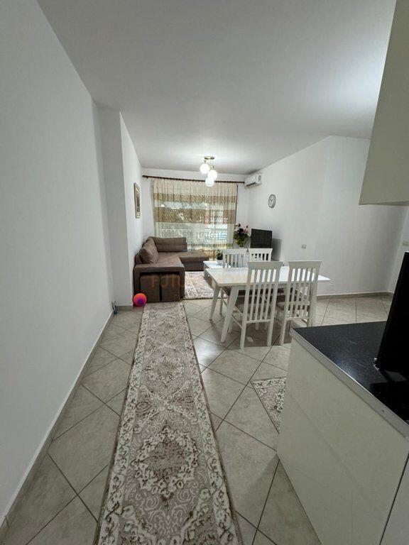 Rent, Apartment 2+1+2, 5 Maji Street, Tirana