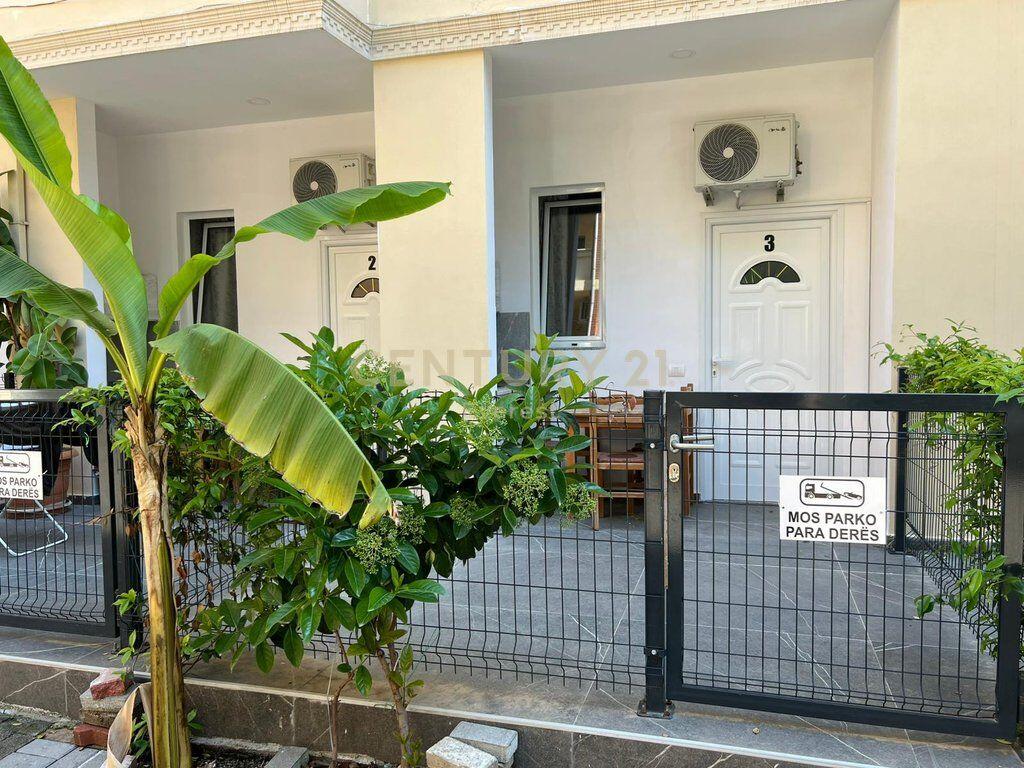 🌊 Hotel për Qira me 22 Garsoniere në Shkëmbin e Kavajës – Investim Turistik