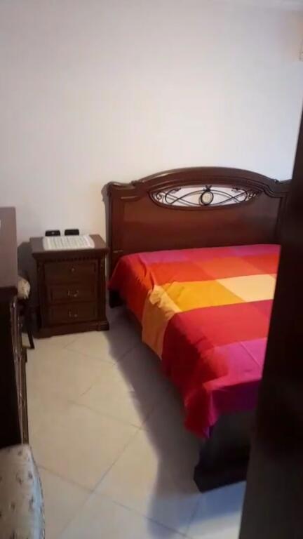 Vasil shanto 1+1 apartament me qira