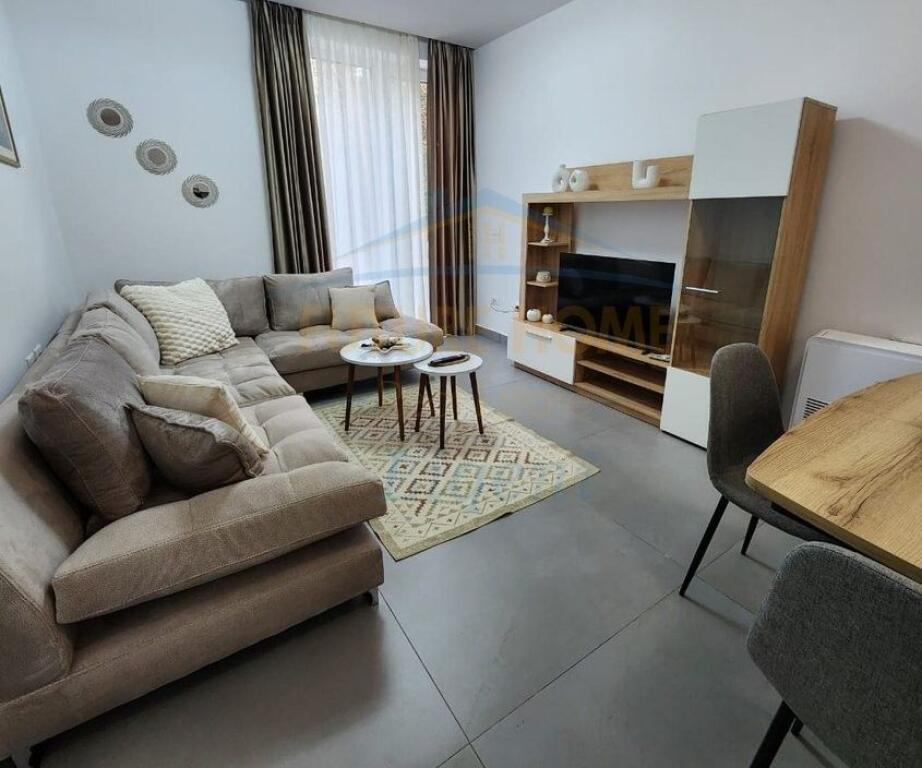 Qera, Apartament 2+1+Verande+Post Parkimi, Kompleksi Forest, Tirane