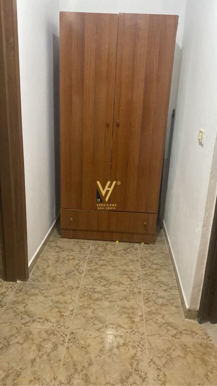 JEPET APARTAMENT 1+1+BLK ME QERA TE KOMUNA PARISIT 55.000 LEKE