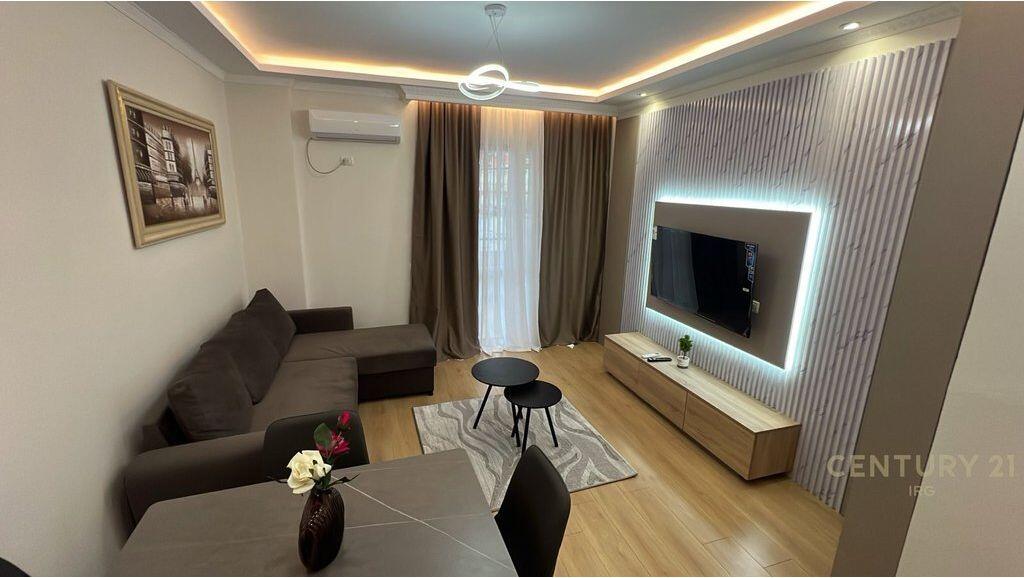 AFFITTASI APPARTAMENTO 1+1 A FRESK