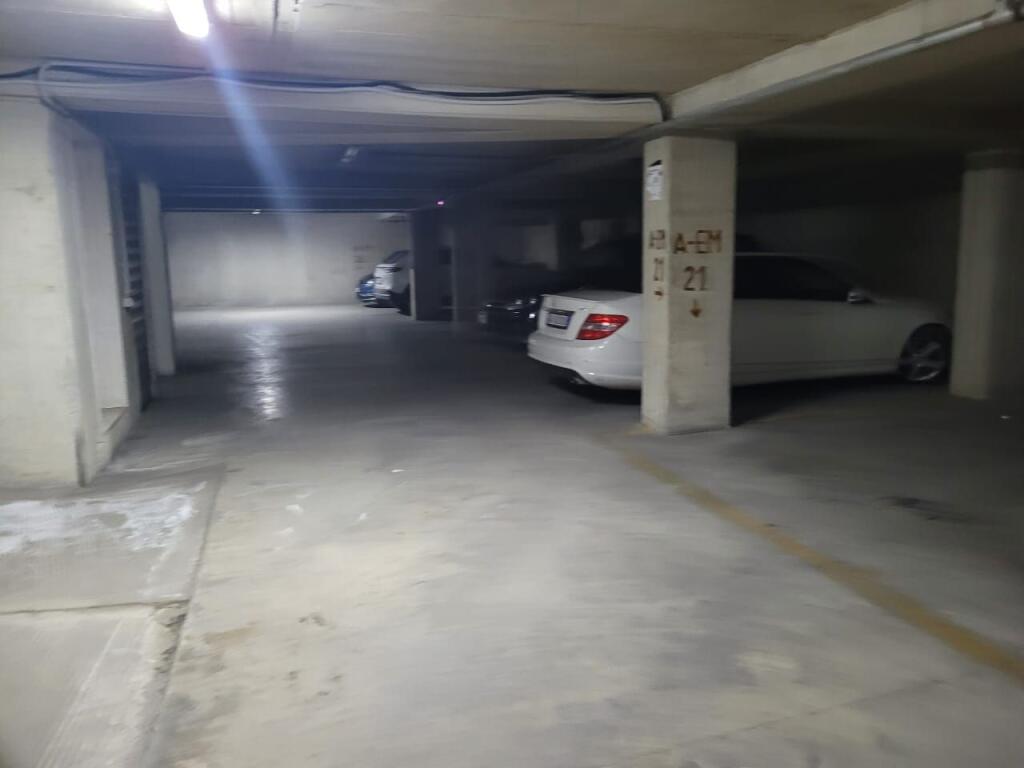 Shitet post parkimi te 21 Dhjetori