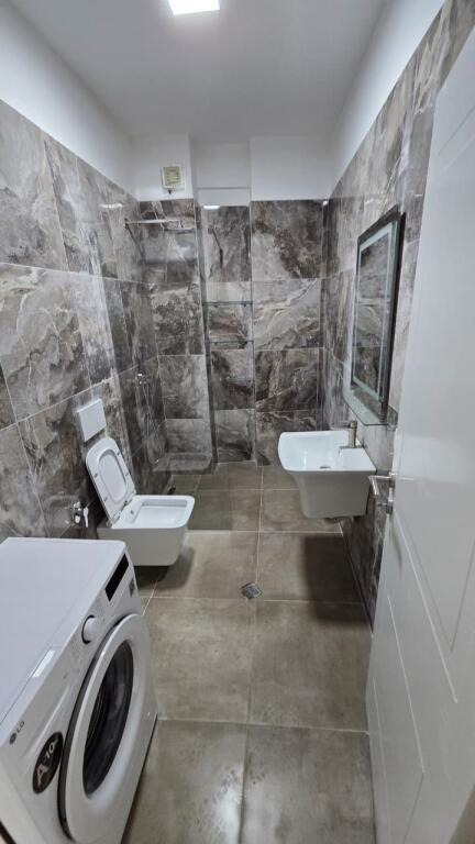 Si affittano 2 appartamenti 1+1, 5 maggio