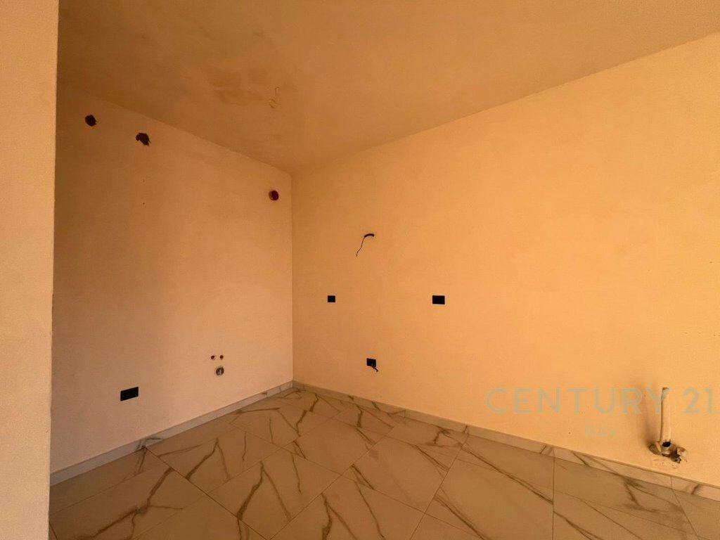 FOR SALE 2+1+2 APARTMENT WITH SEA VIEW!