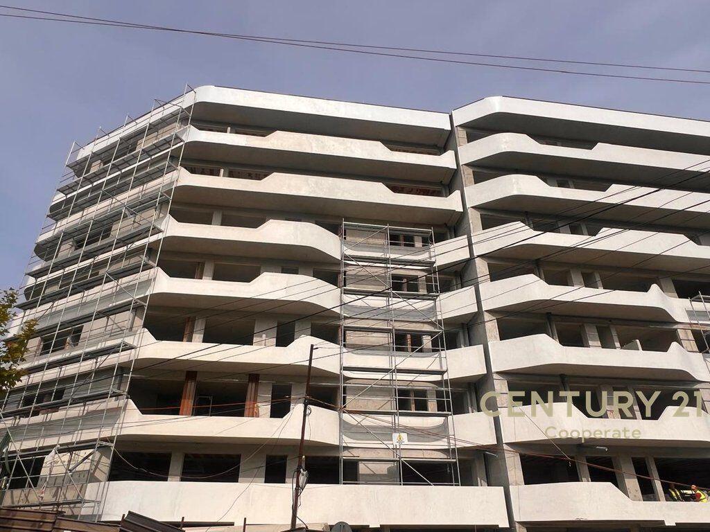 SHESIM APARTAMENT 2+1+2 – RRUGA ELBASANIT PRANE PARKUT TE LIQENIT.