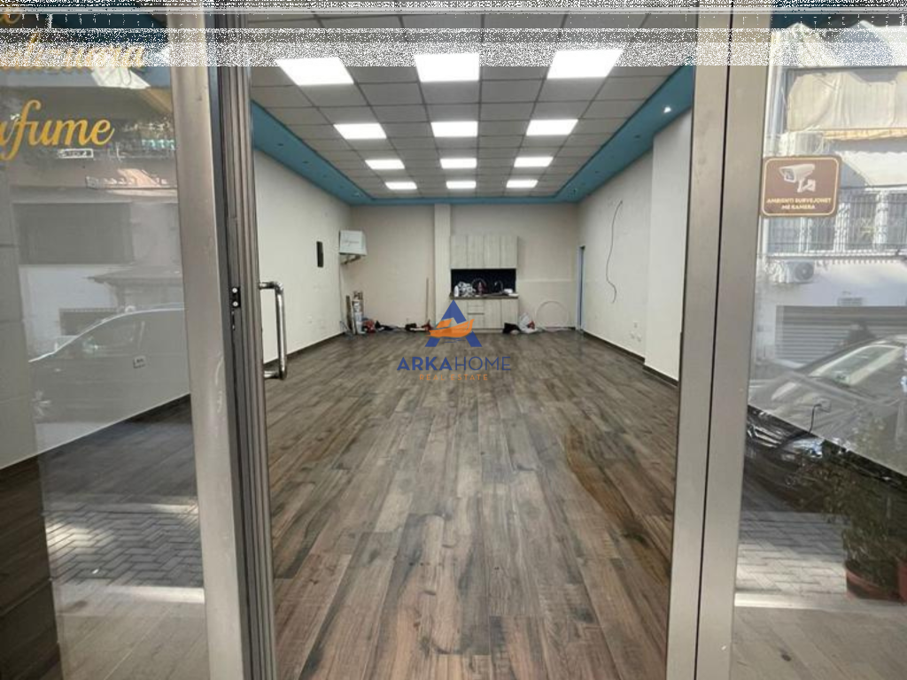 BUSINESS PREMISES FOR SALE 80M2 "ANDON ZAKO CAJUPI STREET, BLLOK" 450,000 EURO