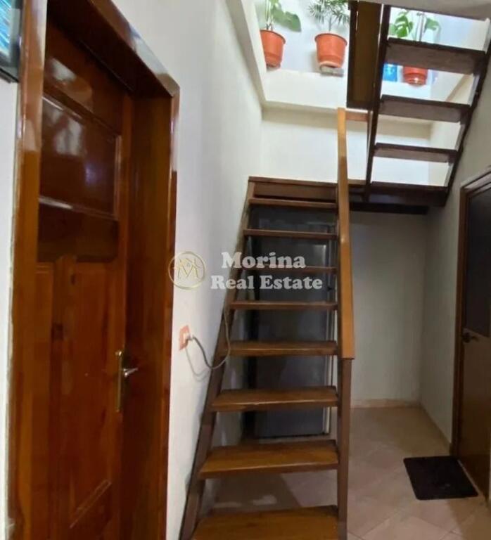 Rent | Private house 3 + 1 | Zogu i Parë Boulevard | 850 €/month