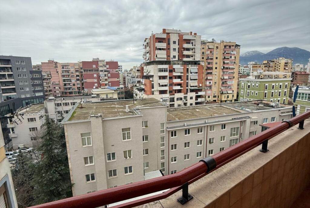 Tek 9 Katshet, Shitet Apartament 1+1 &amp; Garsoniere Ideale Per Qira Ditore!