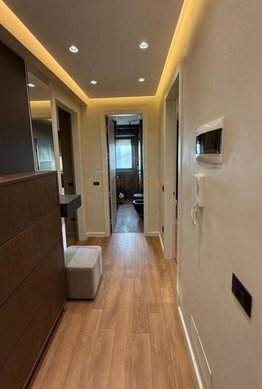 Qera,Apartament 2+1+Post Parkimi, Rruga e Durresit, Tirane