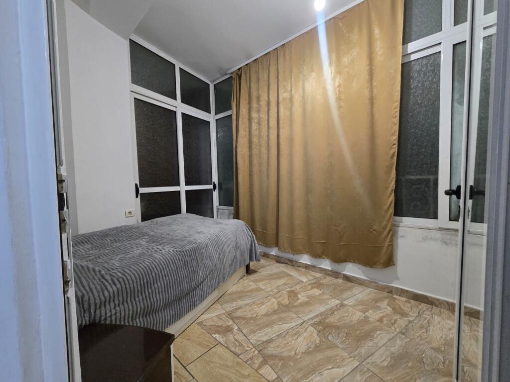 Apartament per shitje te Kodra e Diellit (prane Eleonores)