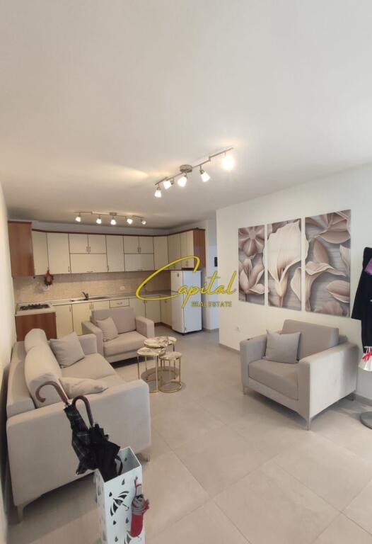 OFFICE FOR RENT 90 M2 FORMER EXHIBITION 600 EURO