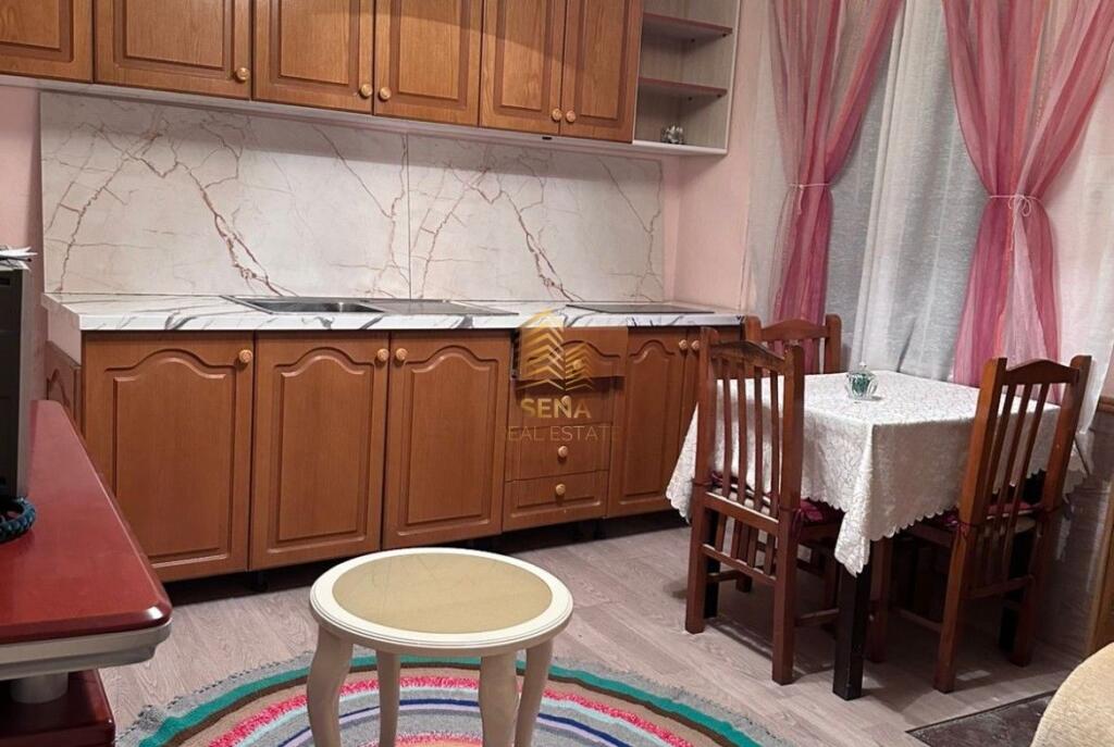 Qira, Apartament 1+1+Blk,Myslym Shyri,40,000 Leke /Muaj