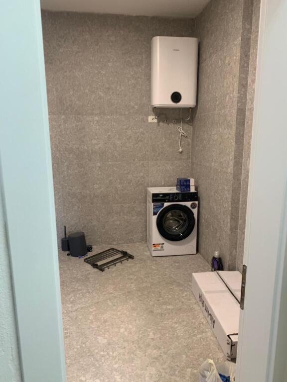 Super ap 1+1 ne vasil shanto ( universiteti shkencave )