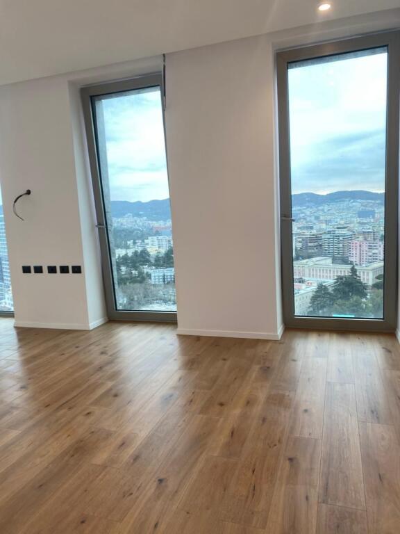 🏢 Jepet zyrë me qira – Downtown One,Rr. e Elbasanit