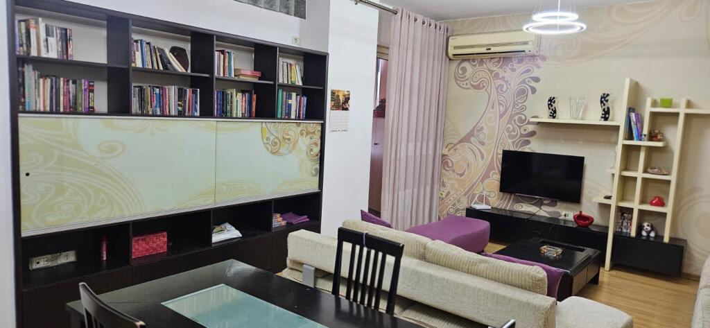 Apartment 2+1+Balcony for Rent at Pazari i Ri