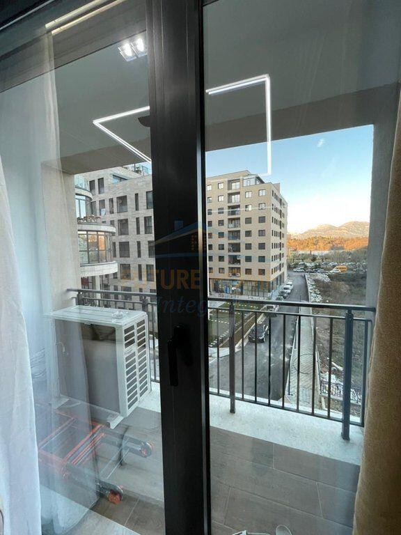 For rent, Apartment 2+1+2+2 Parking spaces, Dry Lake, Tirana.