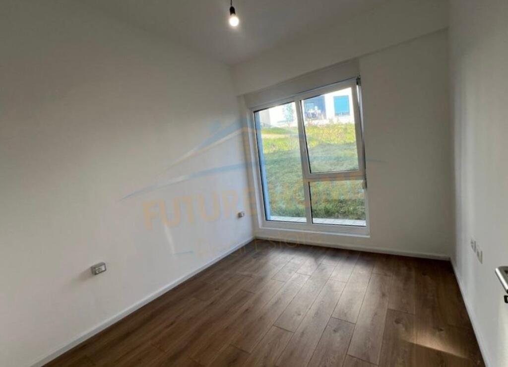 Shitet, Apartament 1+1, Rezidenca OXA, Fresku, Tirane