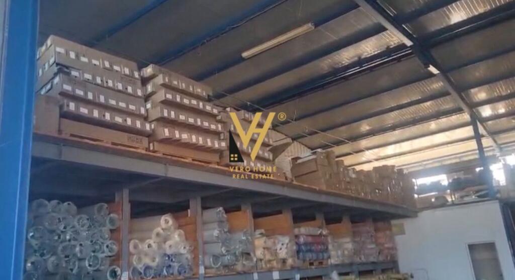 WAREHOUSE 700 M2 FOR RENT AT AUT. DR-TR KM 7, 1,600 EURO