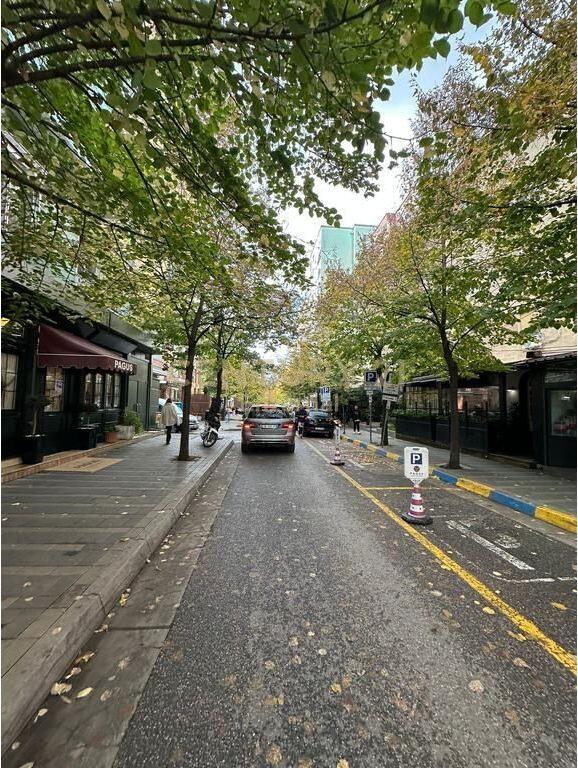 ISH BLLOK - COMMERCIAL SPACE FOR RENT ON MAIN STREET 1,500 € /Month