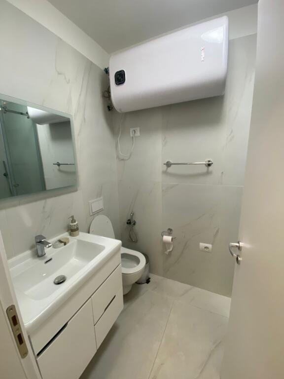 🏡 JEPET ME QIRA APARTAMENT 2+1 – MYSLYM SHYRI