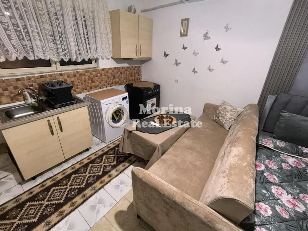 Qera | Garsoniere | Kinostudio | 270 €/muaj