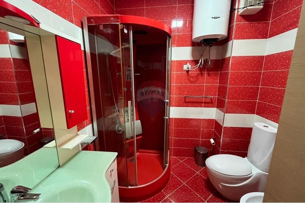 APARTAMENT 2+1+2+ PARKIM -TEK LIQENI I THATE