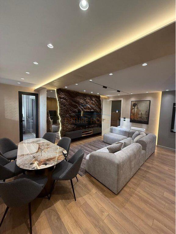 Qera,Apartament 2+1+Post Parkimi, Rruga e Durresit, Tirane