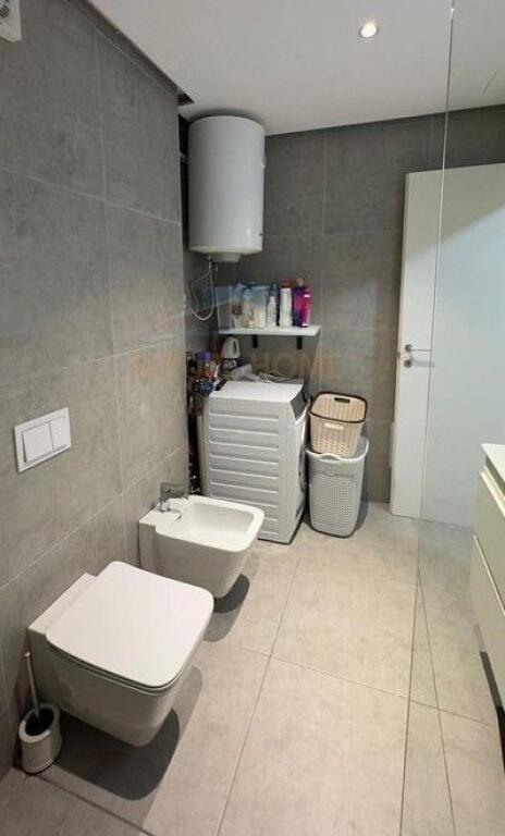 Shitet , Apartament 1+1 , Fiori Di Bosco