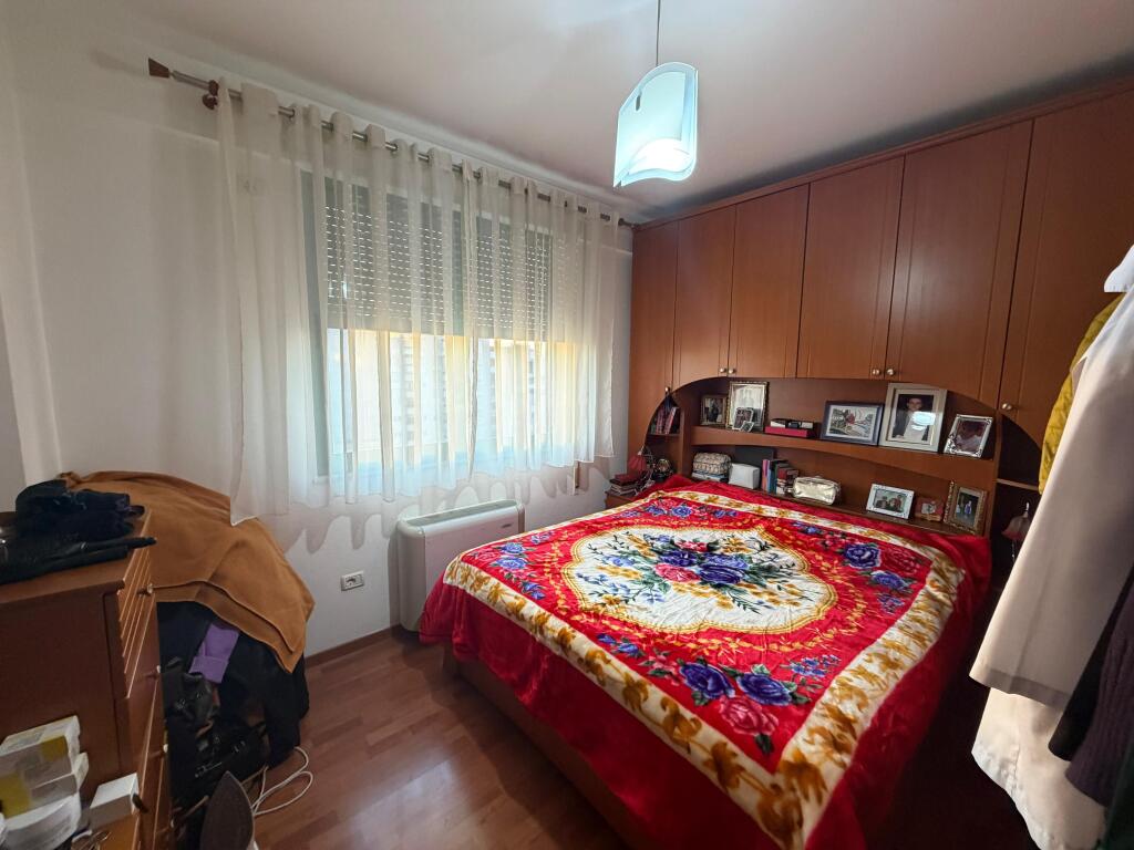 🏢Tek Pazari i Ri shitet apartament 2+1+2,i mobiluar  220,000 EURO