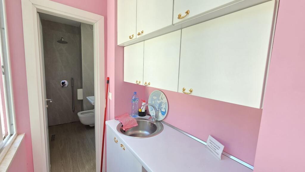 Ufficio in affitto presso lo Stadio Dinamo.