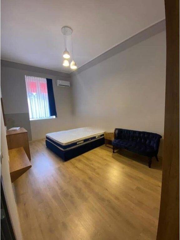 Affittasi 2+1 presso Hotel Colosseo. 800 € /Mese