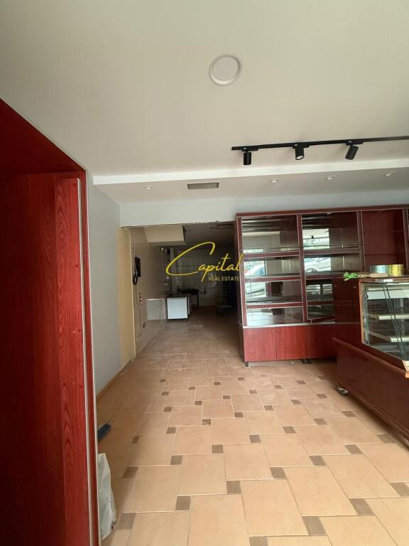 NEGOZIO IN AFFITTO 100 M2 GIARDINO ZOOLOGICO 800 EURO