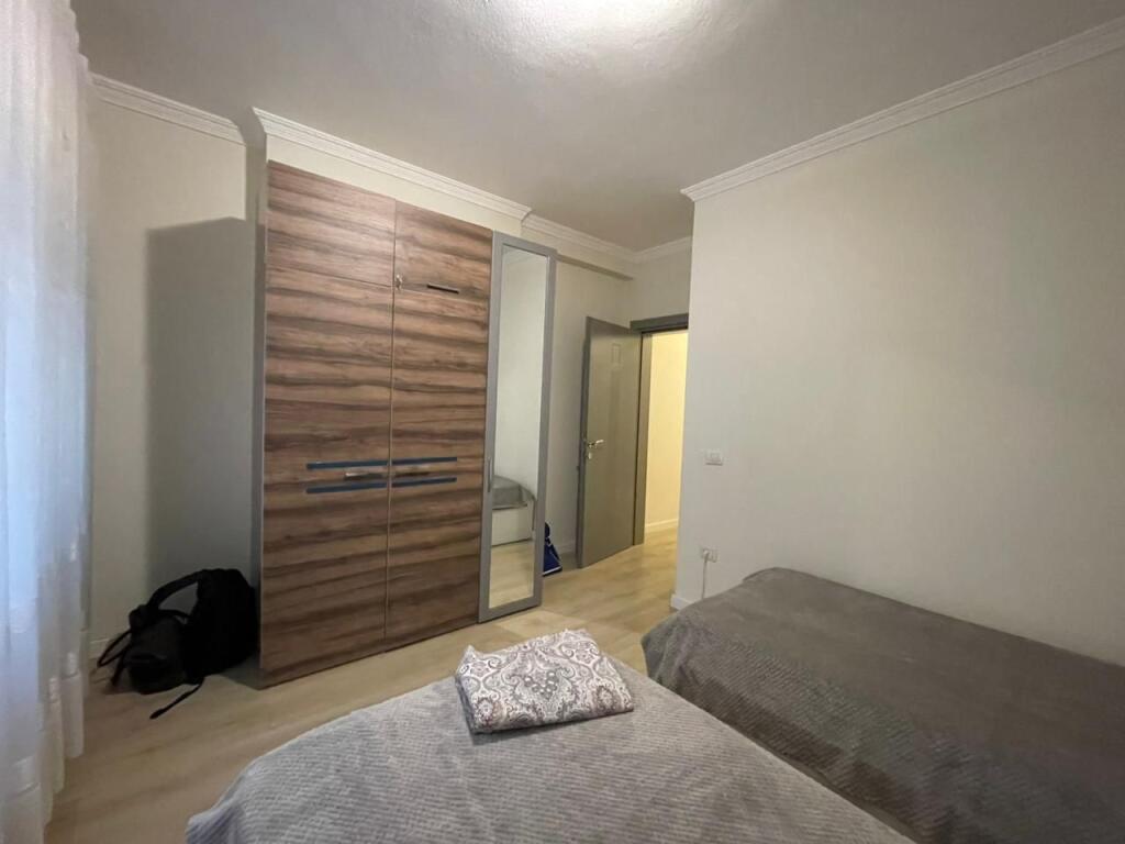 Apartment 2+1 Rent Paris Commune/ Park