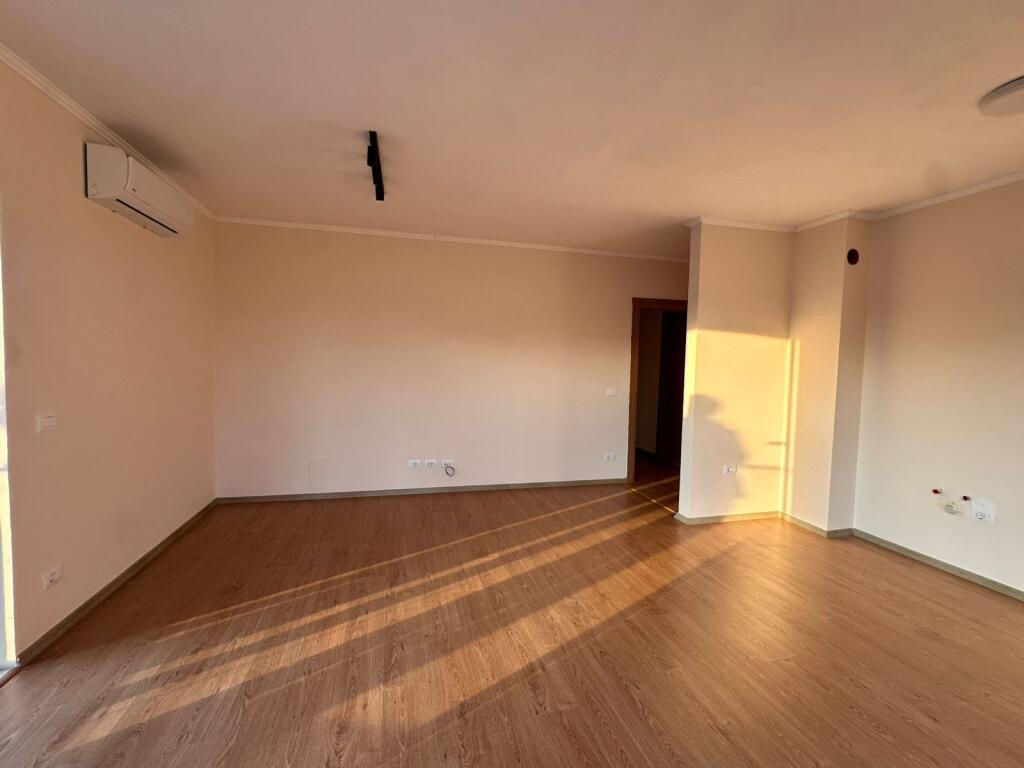 Appartamento - In Affitto - Via 5 Maji