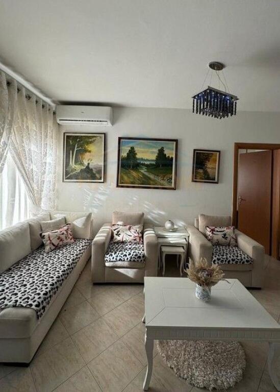 For sale, Apartment 1+1, Muhamed Deliu Street,Fresk