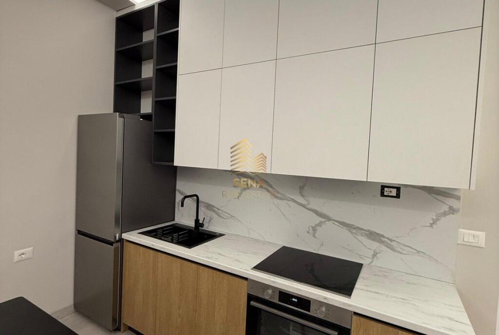 Qira, Apartament 1+1, Qender – Bulevardi Zogu i Pare, 700 Euro/muaj