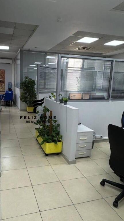 OFFICE FOR RENT 916 M2 KAVAJES ROAD 18,000 EURO