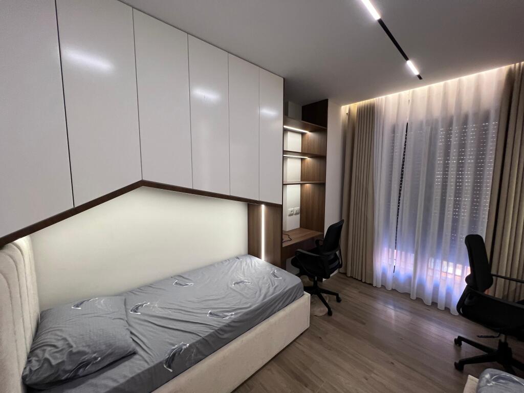 APARTMENT 2+1 FOR RENT AT GREEN CITY!  NEW RING, ASTIR