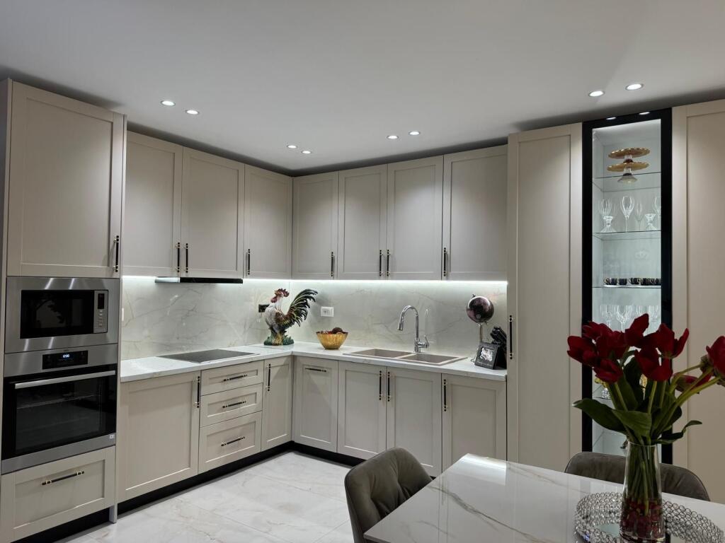 Villa for rent 2+1+2 at Architect Sinani street