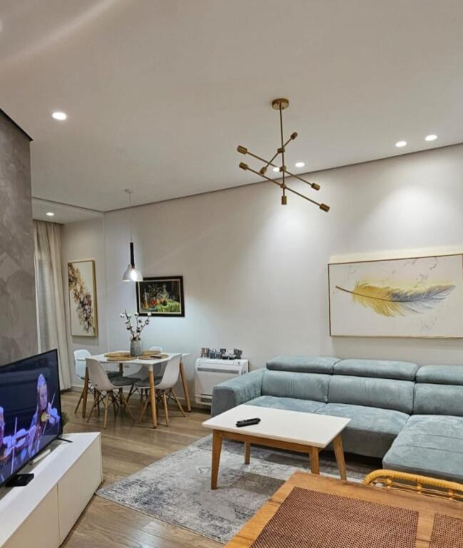 APARTAMENT PER QERA 1+1 TEK KOPSHTI BOTANIK