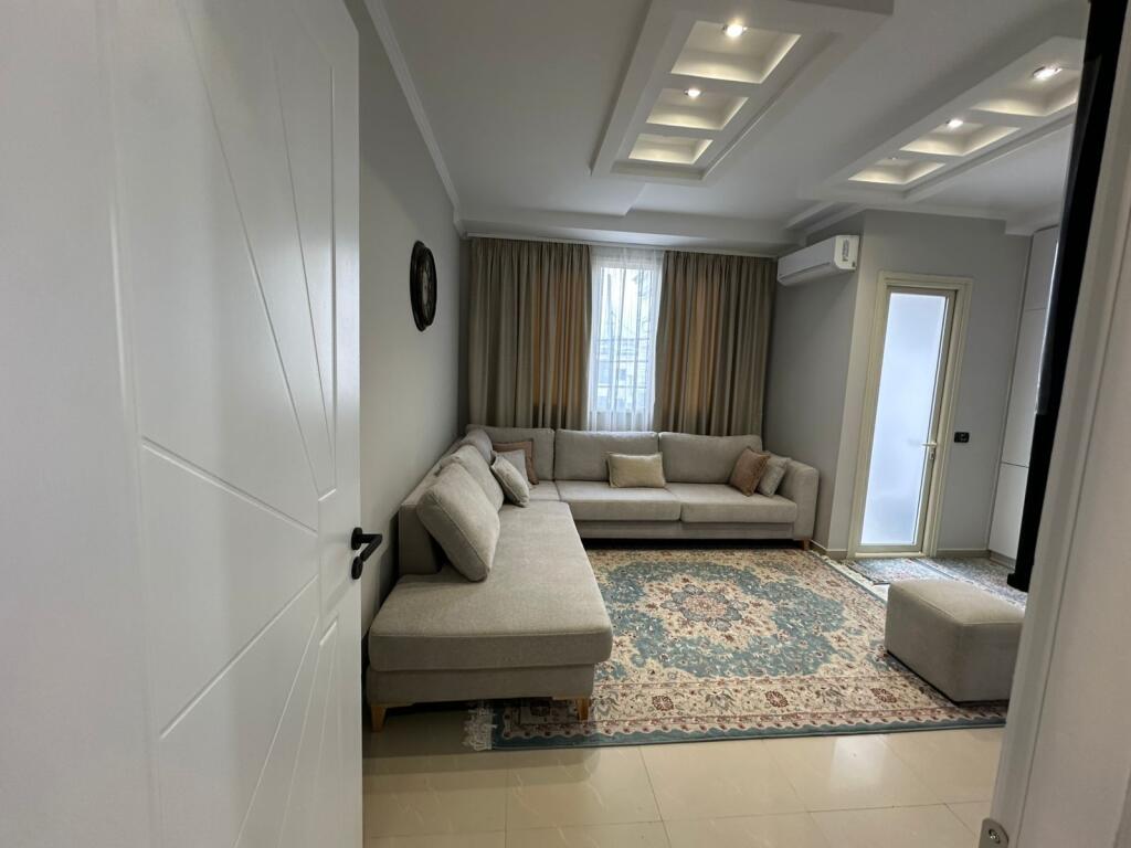 Appartamento 2+1 in affitto in Via Besa vicino a Siri Kodres