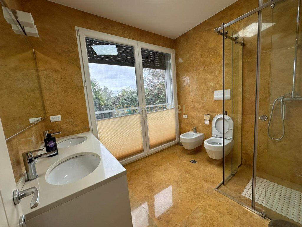 Vilë për Qira në Vend të Qetë – Rezidenca Long Hill, Tirane