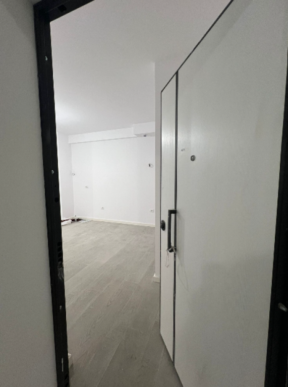 🏢 Jepet me qira zyre 2+1+2  📍 Rruga Dritan Hoxha – Zona Aura